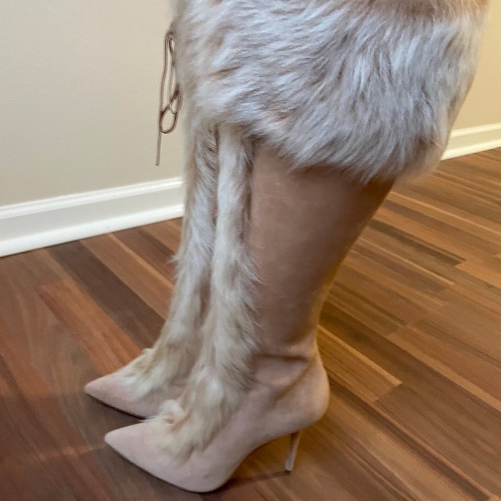Manolo Blahnik Cream Heeled Boots